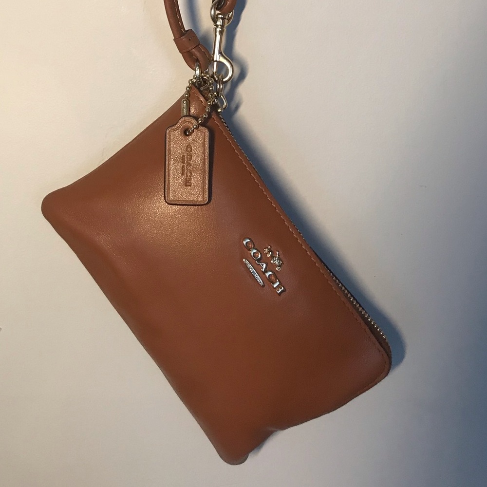 COACH small wristlet with silver details
